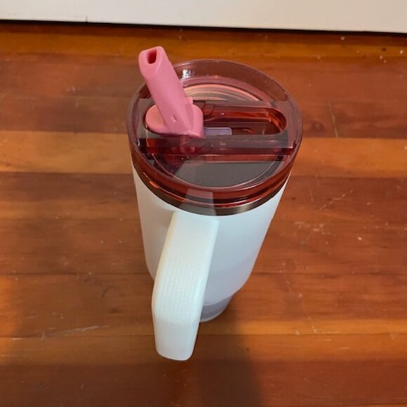 NEW Stanley The Flip Straw Quencher Protour Tumbler Cream Rose Gold Top LIMITED - Picture 8 of 13